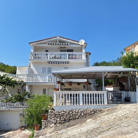 Apartments Zdenka مارينا المظهر الخارجي الصورة